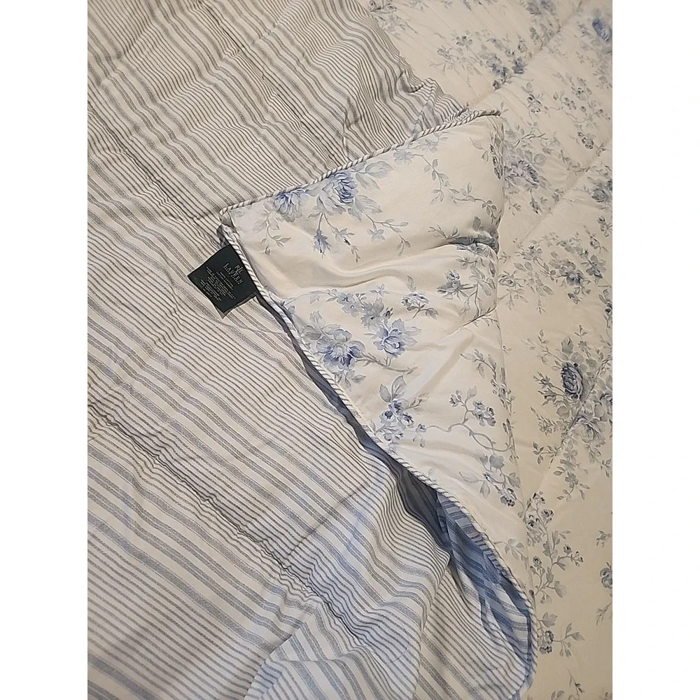 Shelter Island Ralph Lauren Blue White Roses Floral Stripes Full Queen Comforter